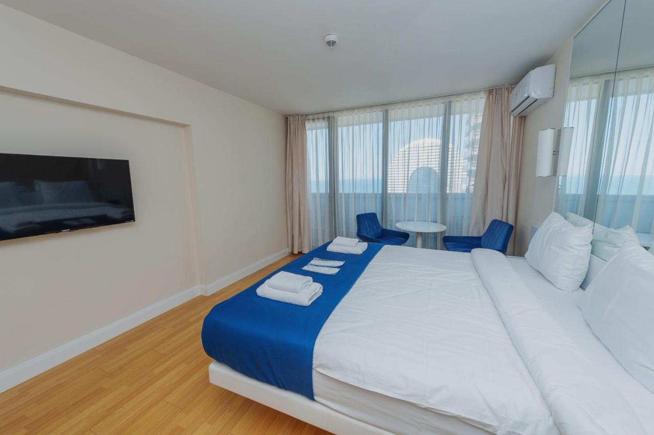 Orbi City Luxury Towers Aparthotel Batumi Ngoại thất bức ảnh