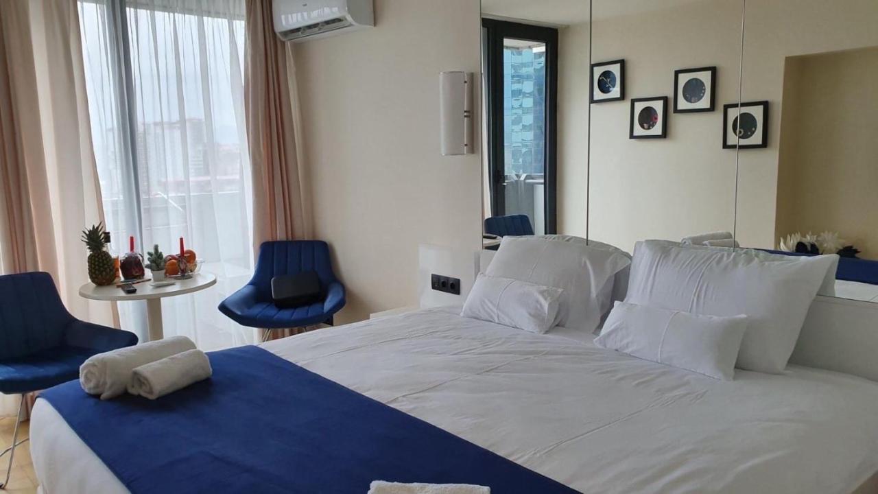 Orbi City Luxury Towers Aparthotel Batumi Ngoại thất bức ảnh