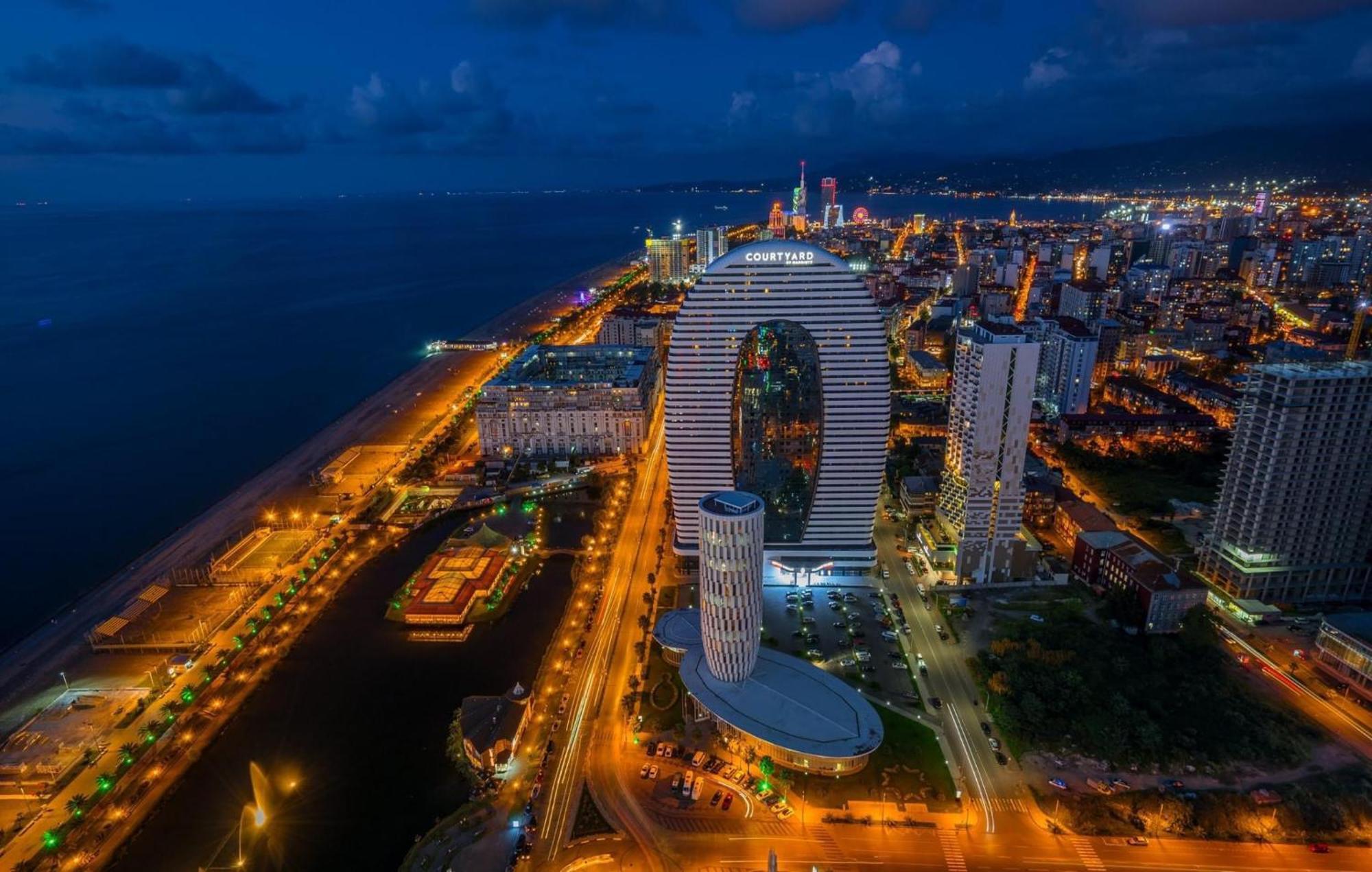 Orbi City Luxury Towers Aparthotel Batumi Ngoại thất bức ảnh