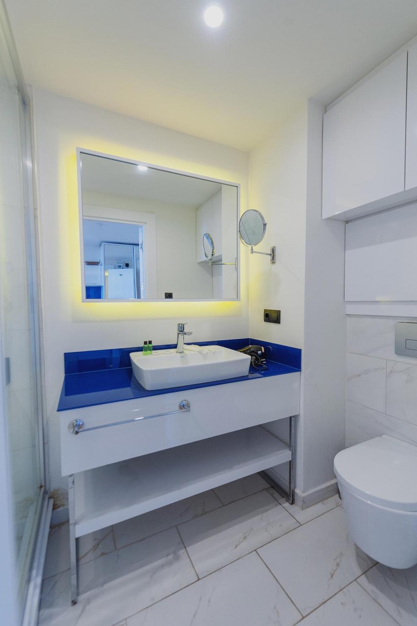Orbi City Luxury Towers Aparthotel Batumi Ngoại thất bức ảnh